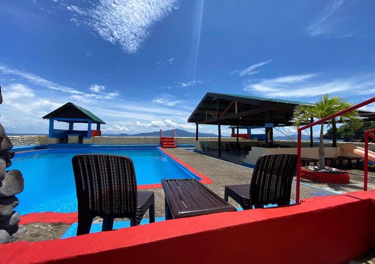 Napo Beach Resort Maripipi Eksteriør billede